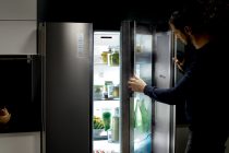 Почему трещит новый холодильник